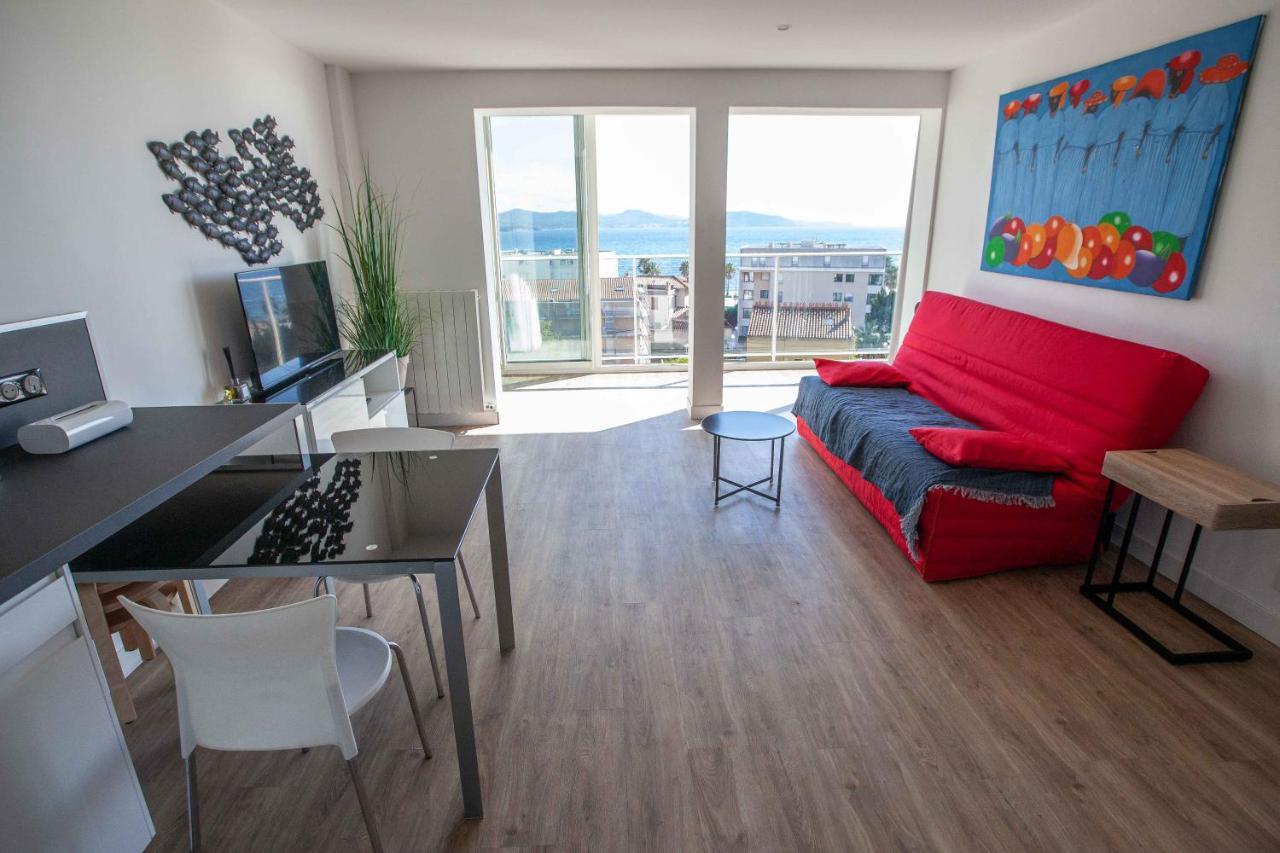 Tres Beau T2 Climatise Refait A Neuf, Vue Mer Panoramique Exceptionnelle A 120M A Pied De La Plage La Ciotat Dış mekan fotoğraf